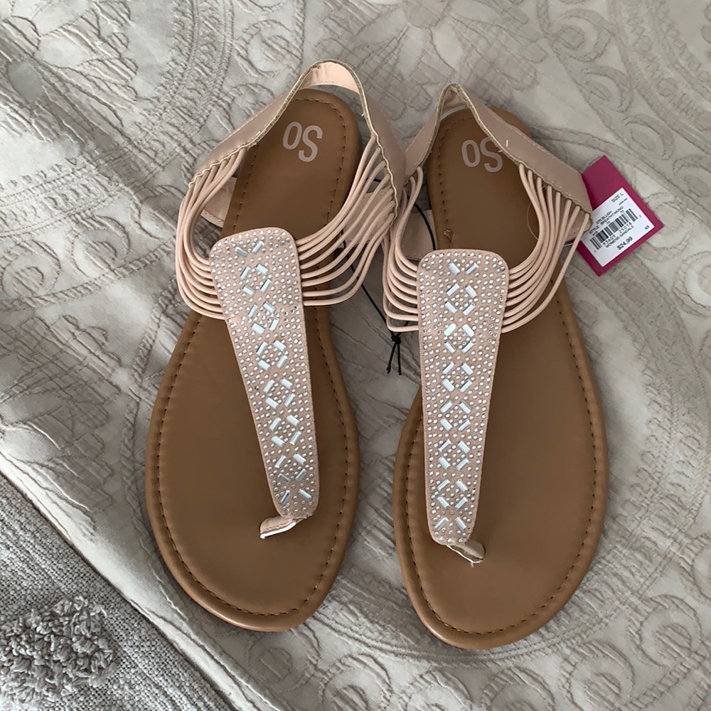 SO KOHLS Brand new sandals